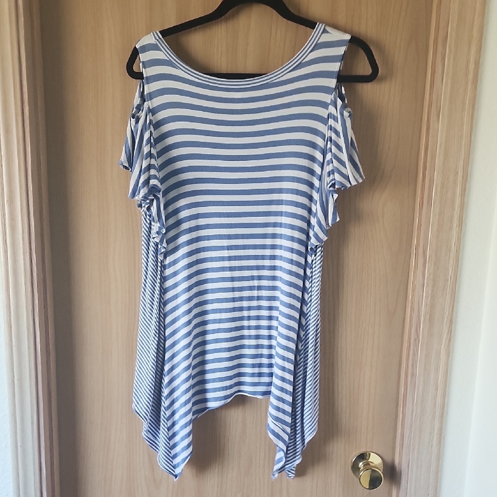 Umgee Blue and White Striped Tunic Top - Picture 3 of 3